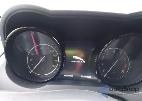 2019 Jaguar F-Type P300 z USA, uszkodzony, nr VIN SAJDD5GX5KCK60127